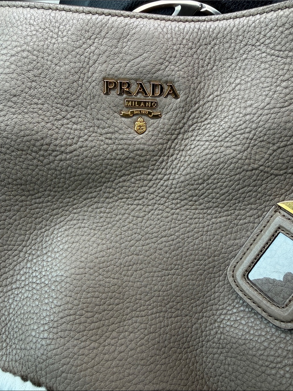 Prada Pebbled Leather Tote in Taupe with Gold Logo bag 💼 💯 authentic